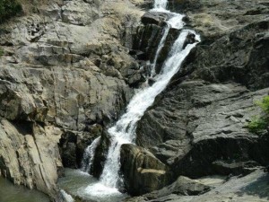 kanthanpara-waterfall